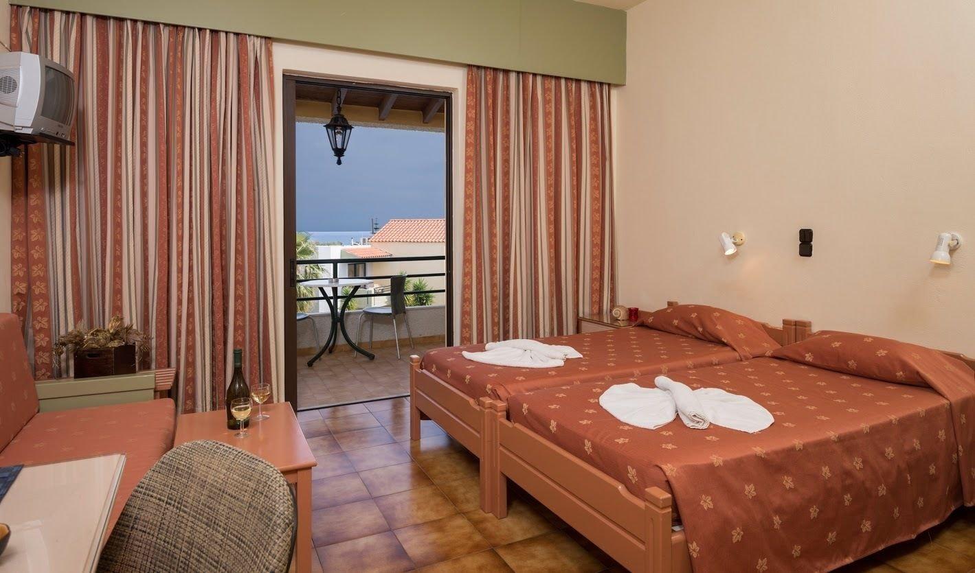 Nireas Apartahotel