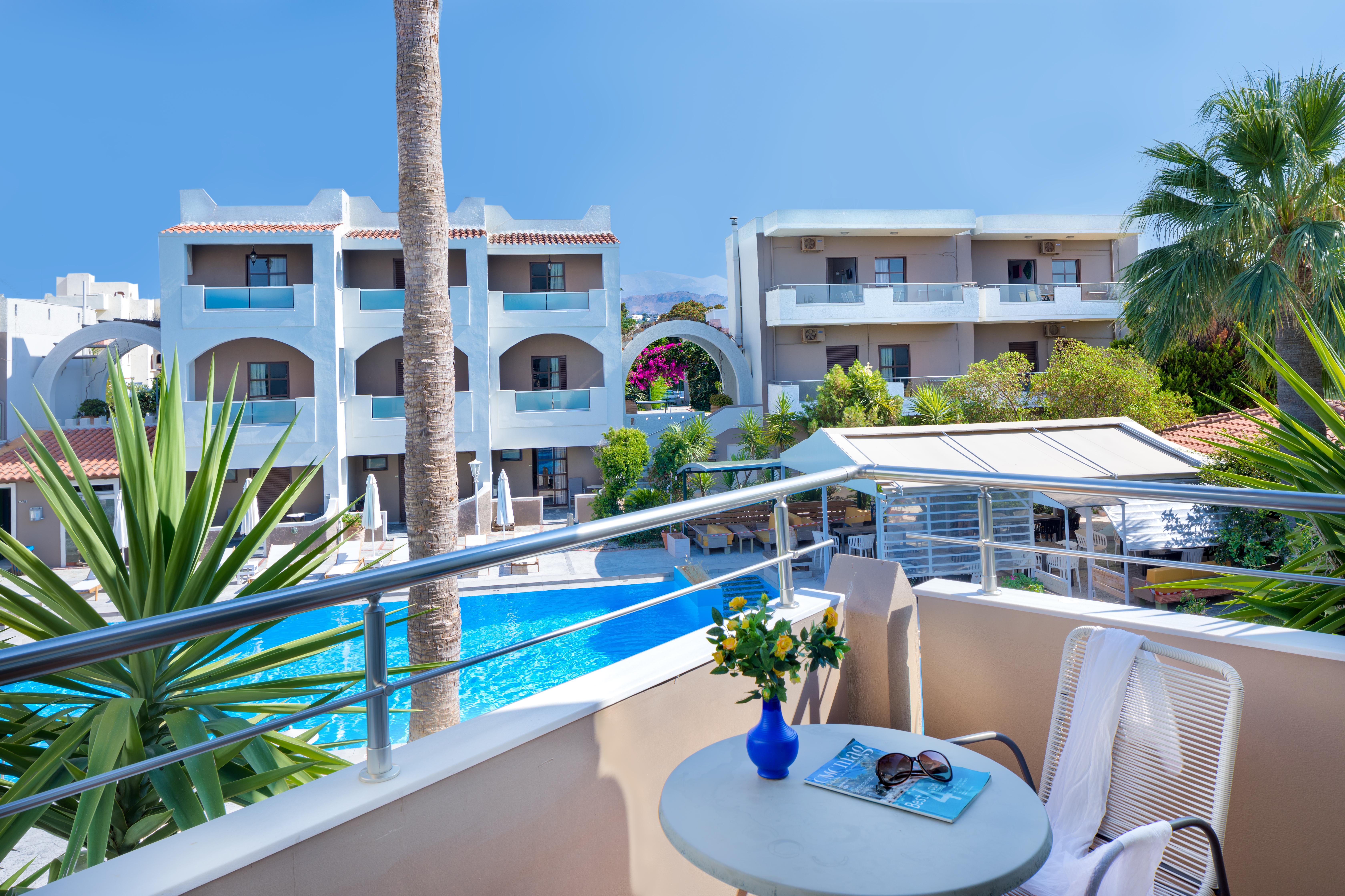 Nireas Apartahotel