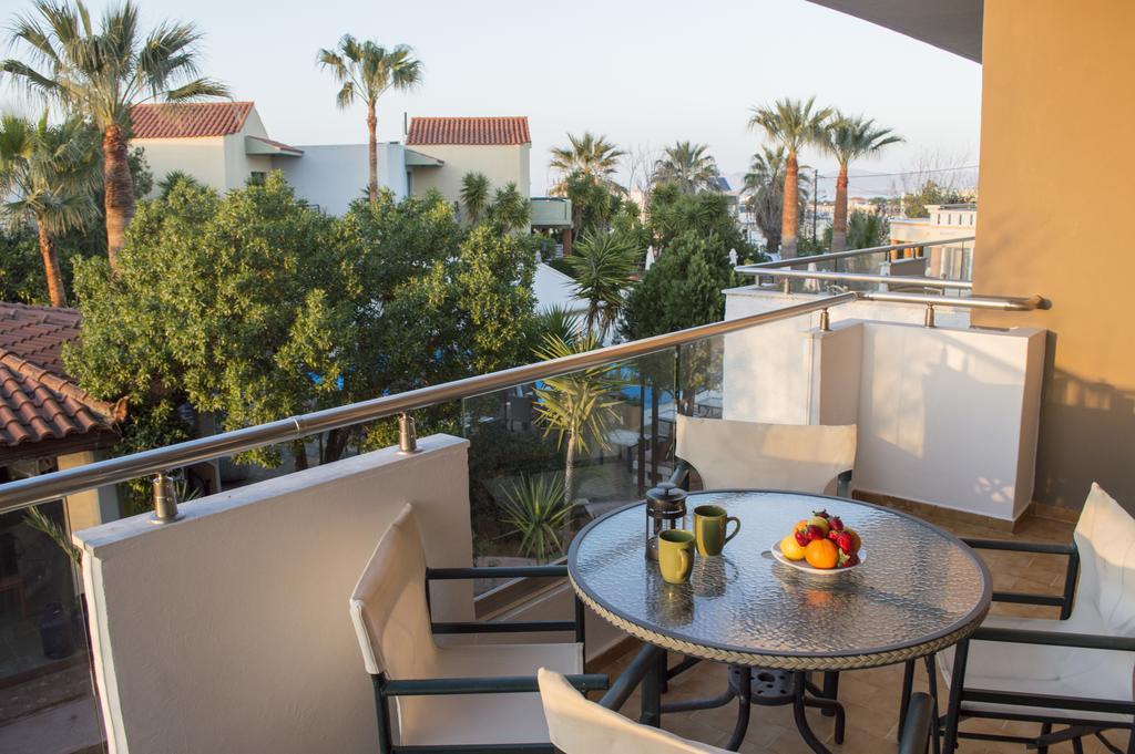 Nireas Apartahotel Kato Daratso
